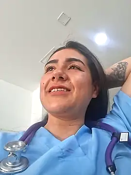 CAROLINE__07: онлайн-секс-чат