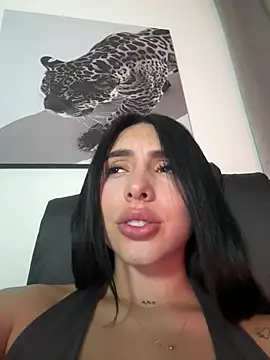 isabella_jade: онлайн-секс-чат