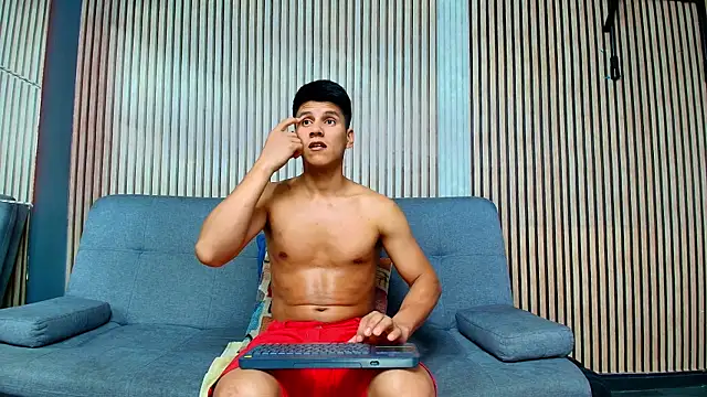 Atlas_desire Adlı Modelin Canlı XXX Sohbeti