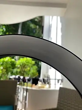 CurlyShakira Live XXX-Chat