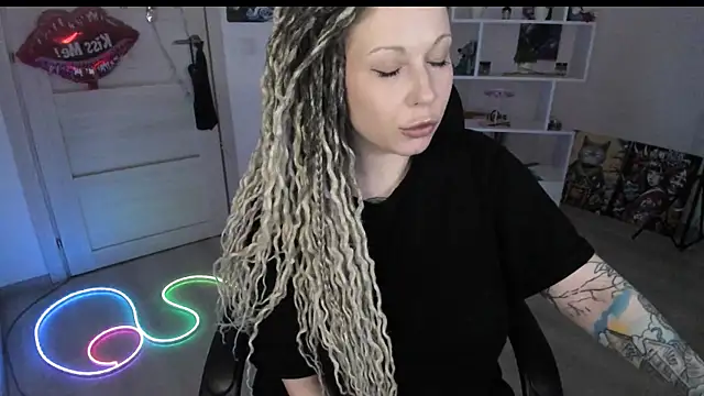 دردشة HoneySallyMoore الجنسية المباشرة