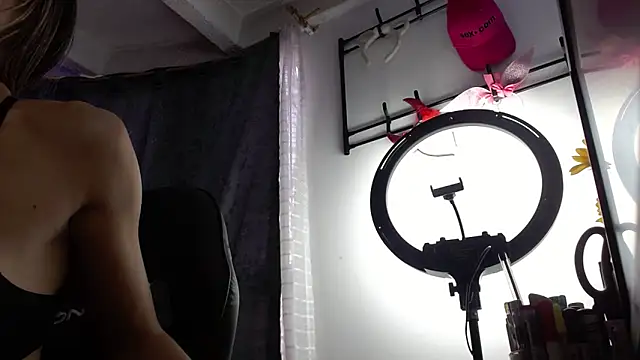 Niky_777 라이브 XXX 채팅