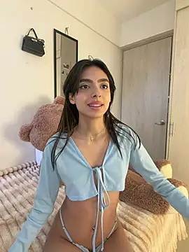 ZaraLuuv Chat XXX live