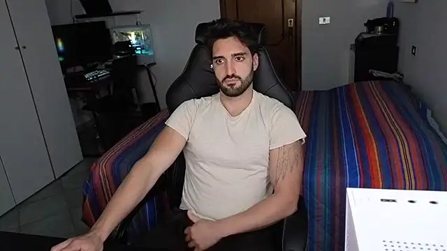 Al3xox02 Adlı Modelin Canlı XXX Sohbeti