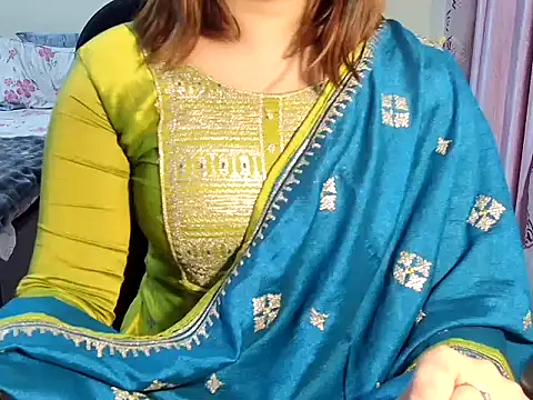 Avnii_09 Show Webcam