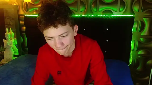 Pokazy przed kamerką – cruz_dante