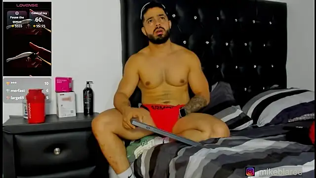 mikeblaree's Live XXX Chat