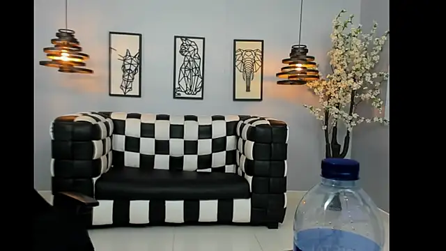 Mia_Curvyy Obrolan Langsung XXX