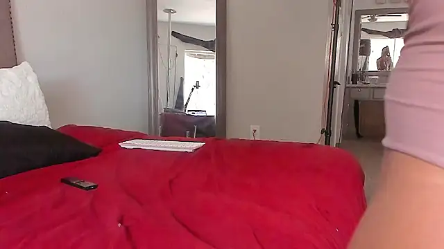 Онлайн чат XXX yiauana