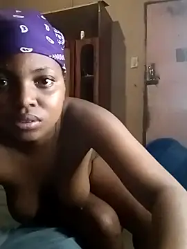 madgirl25 webcam show