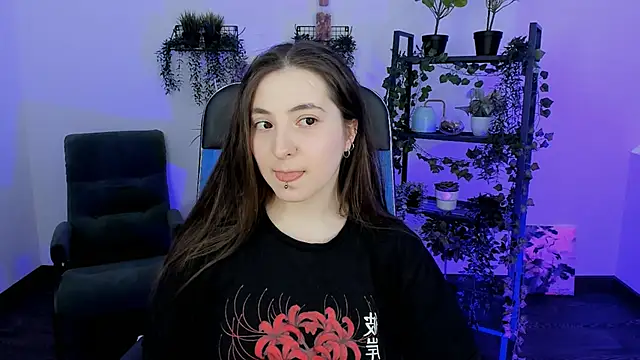 VirtuallVoyant's Live XXX Chat