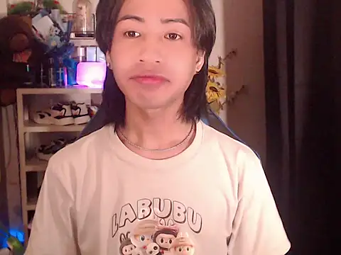 Erin_23 在線直播表演