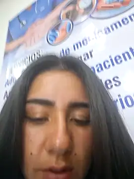 CAROLINE__07 Chat XXX in diretta