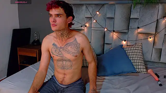 KatAmbers__ webcam show