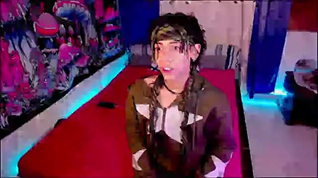 Thedoll_ethan7 Adlı Modelin Canlı XXX Sohbeti