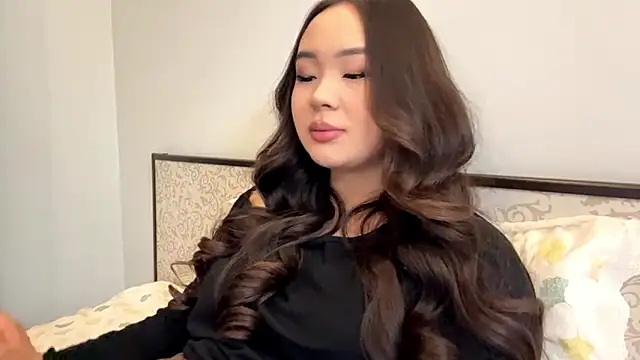 Chat XXX en directo de SupremeDividend