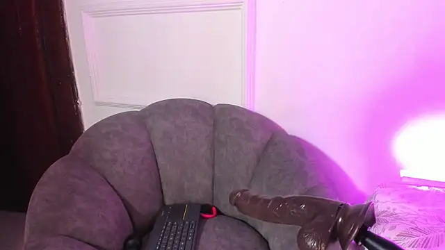 ada_belucci's Live XXX Chat