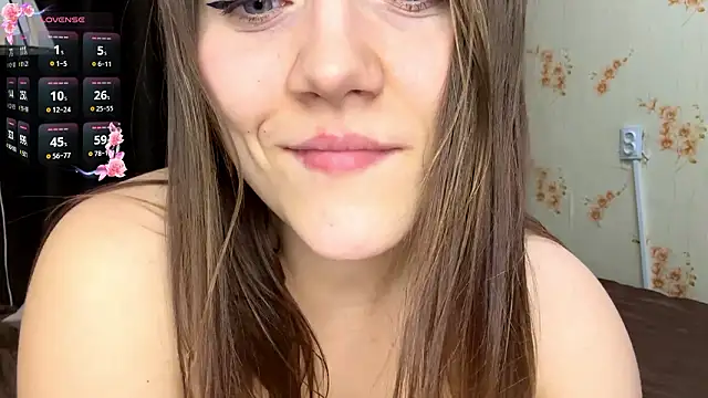 BunnyFleur Adlı Modelin Canlı XXX Sohbeti