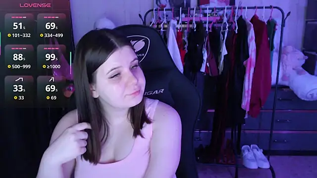 AmyVibess 现场XXX聊天