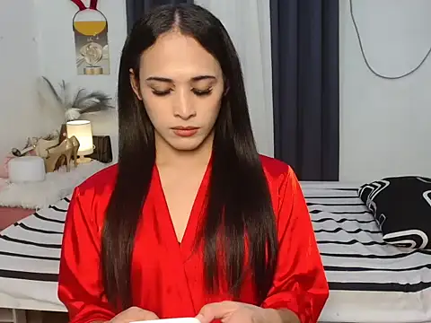 Maxinerein: вебкам-шоу