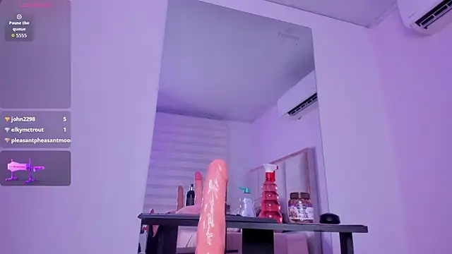 violeta_olsen's Live XXX Chat