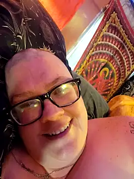 Chatroom XXX en direct de violentviolet68