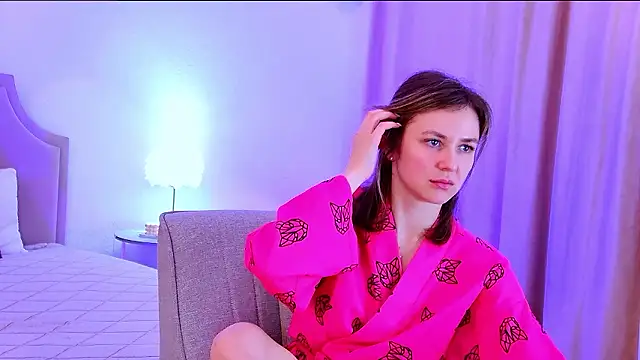 XXX chat uživo modela EmeraldGlow