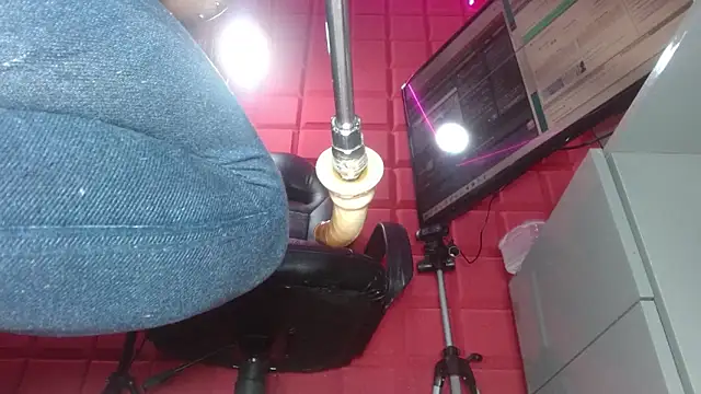 Sembang XXX Secara Langsung sammyEvans__