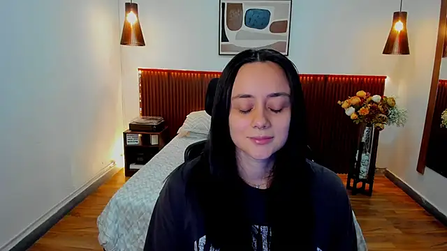 KatherineBond 现场XXX聊天