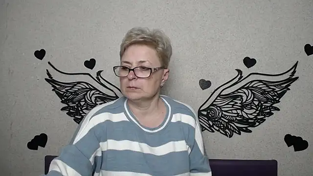 XXX chat uživo modela EmiliaGree