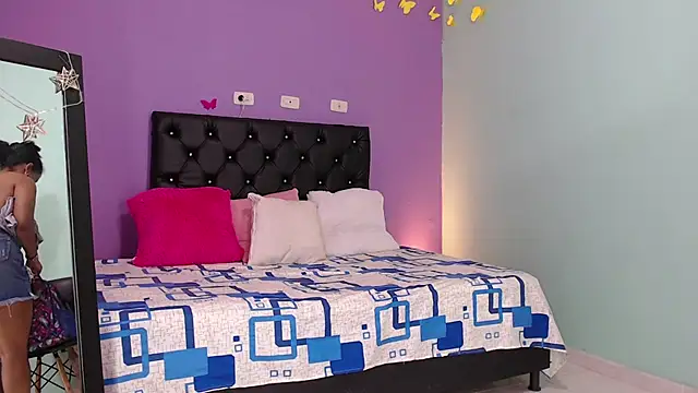 saraa_ramirez élő XXX-chatje