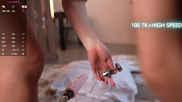 Monika__youthful Chat XXX in diretta