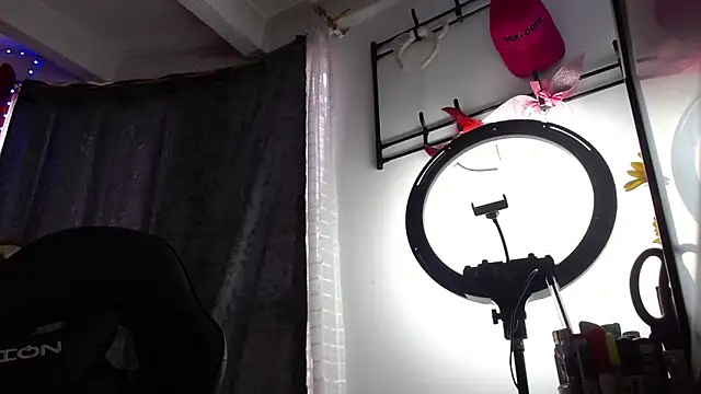 Niky_777 Live XXX-Chat