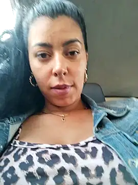 Luianna Chat XXX in diretta