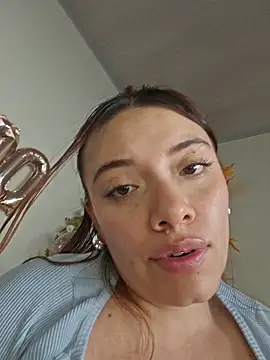 valery_mora's Live XXX Chat