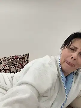 HotyEmily's Live XXX Chat