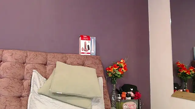 Chat +18 de KateWelsin ao vivo