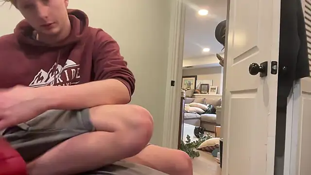 Novvikk88 Show in webcam