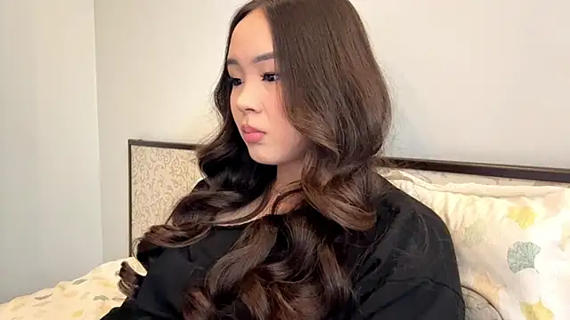 SupremeDividend's Live XXX Chat