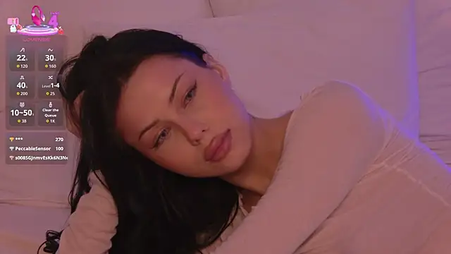 Chat +18 de LeyaFoxhall ao vivo