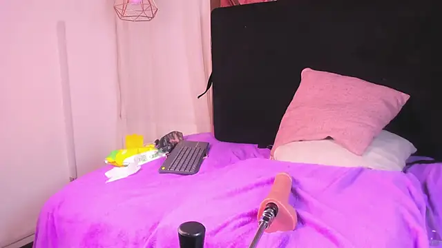 Chat XXX en directo de shantal_cooper_