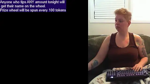 SugarSparklez live XXX chat