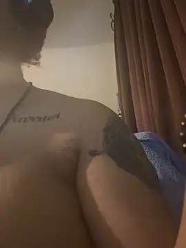 nickytheehawtie live XXX chat