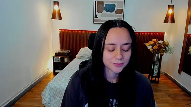 KatherineBond 现场XXX聊天