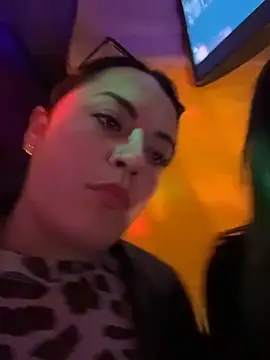 LIZ-06_ élő XXX-chatje