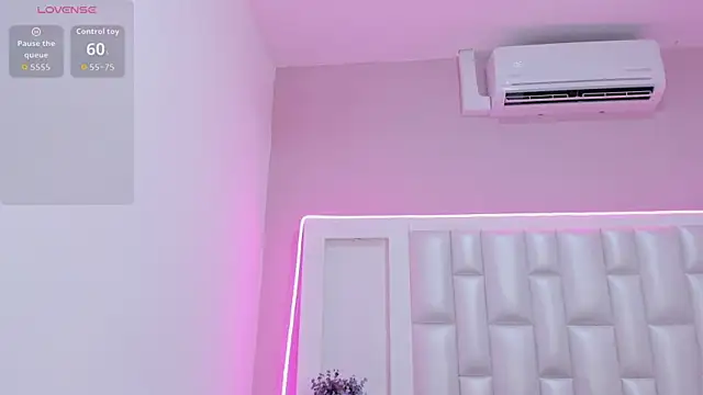 Liia_Collins webcam show