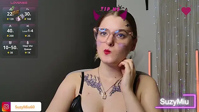 SuzyMiun Webbikameraesitys