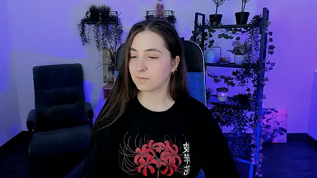 Chat +18 de VirtuallVoyant ao vivo