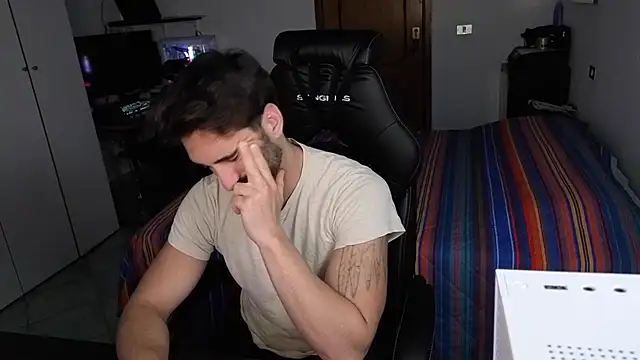 Webkamerová show Al3xox02