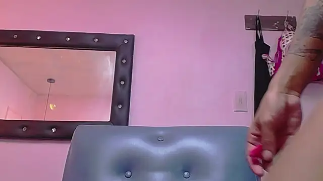 valeriacute18 Live XXX Chat